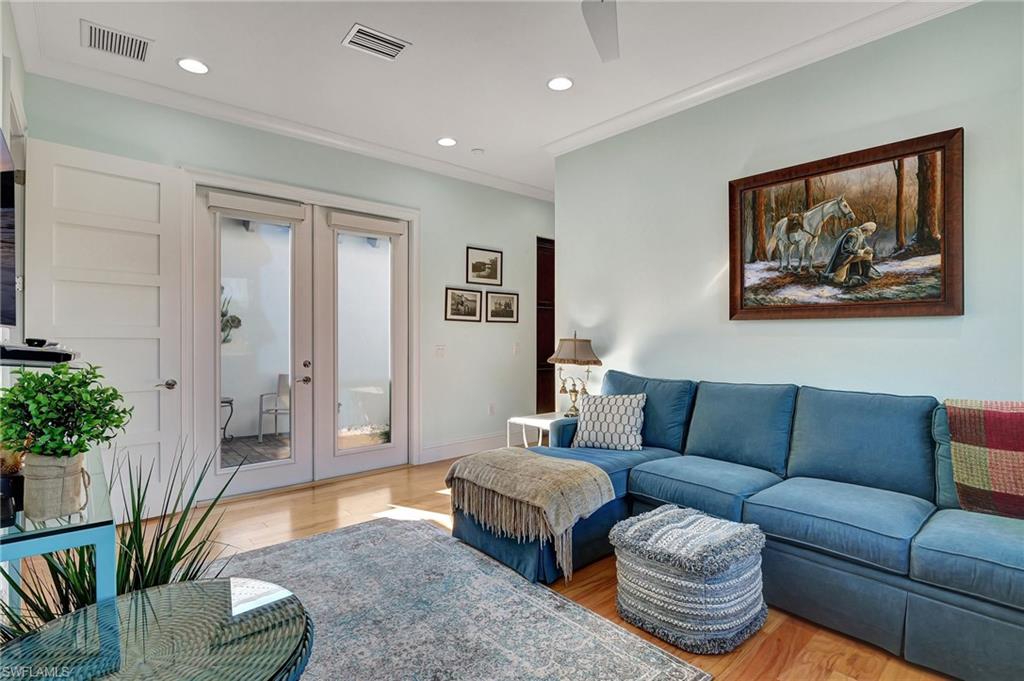 ISLES OF COLLIER PRESERVE - Residential