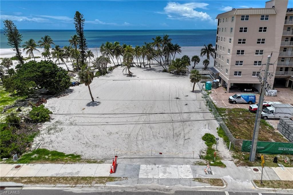LAGUNA SHORES - Land