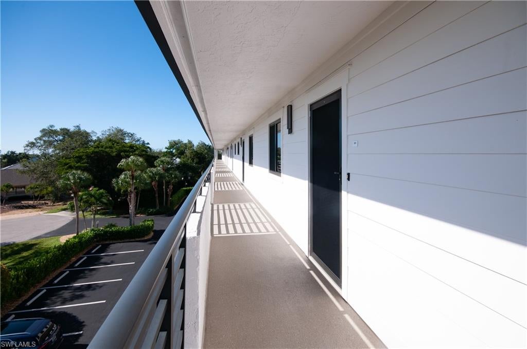 HICKORY HARBOUR - Residential
