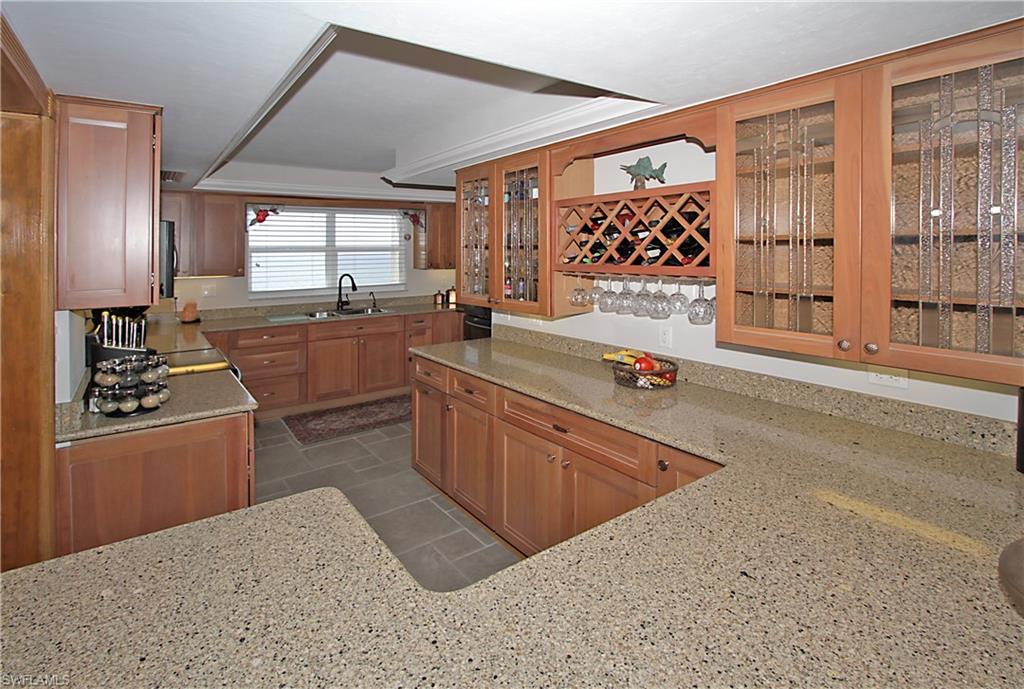 CRECIENTE CONDO SOUTH - Residential