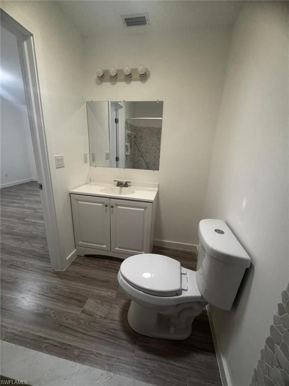 FOXMOOR LAKES - Residential