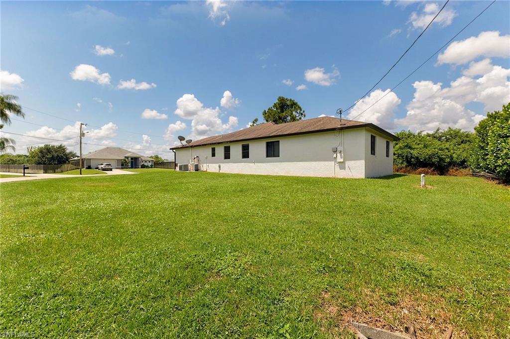 LEHIGH ACRES - Residential