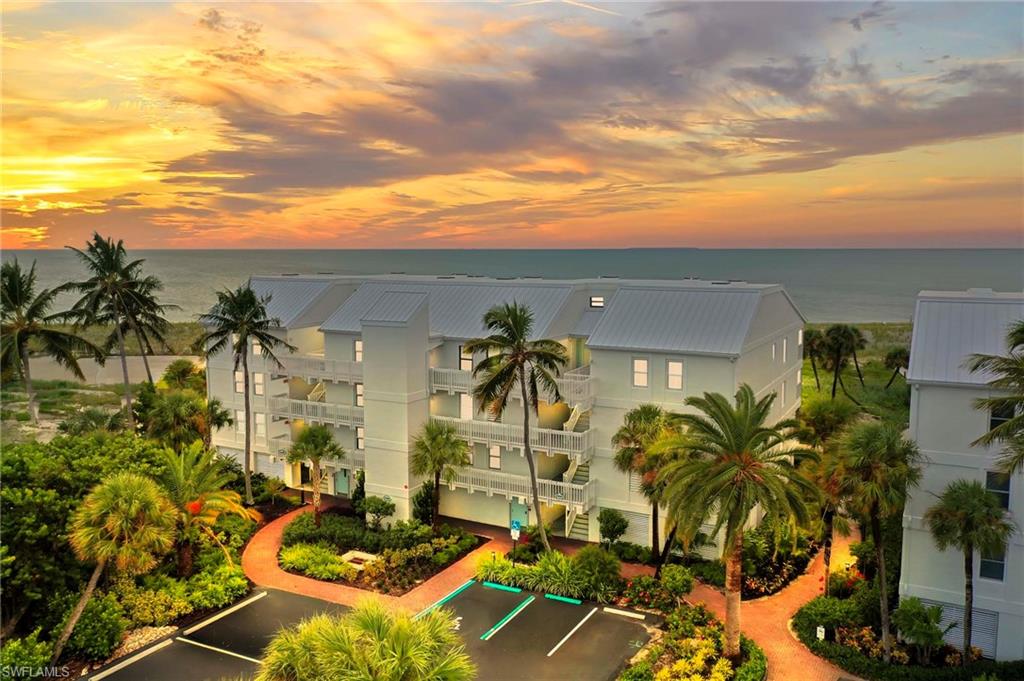 BEACH VILLAS CONDO - Residential