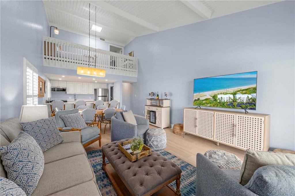 BEACH VILLAS CONDO - Residential