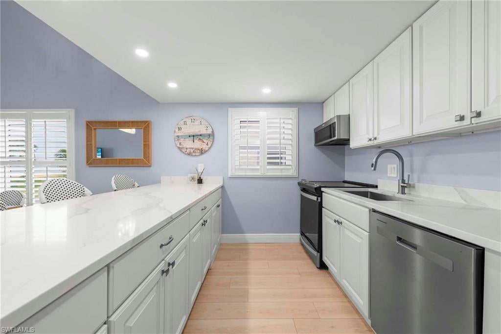 BEACH VILLAS CONDO - Residential
