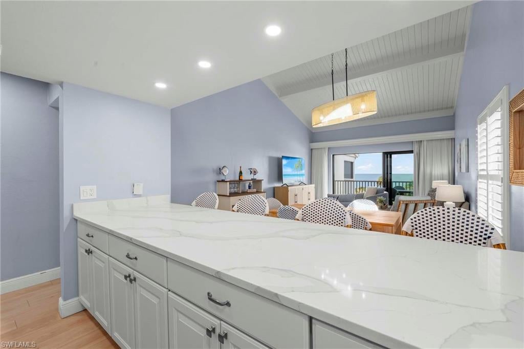 BEACH VILLAS CONDO - Residential