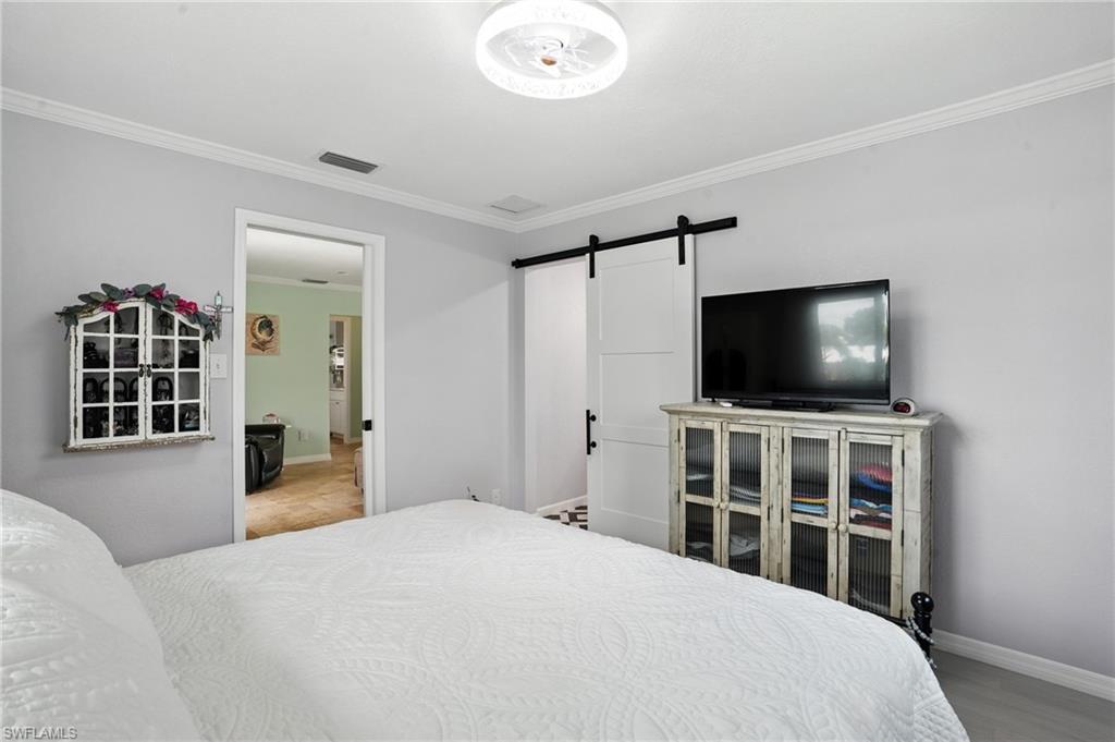 FORT MYERS SHORES - Residential