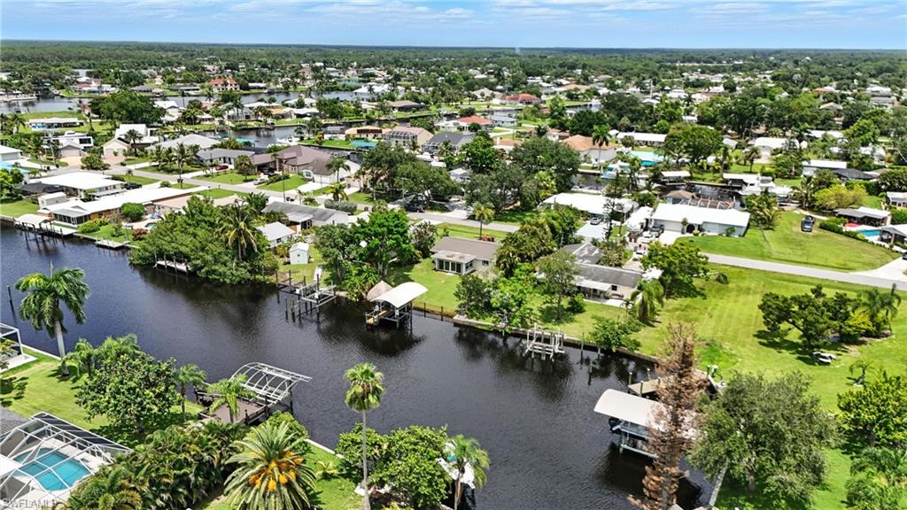 FORT MYERS SHORES - Residential
