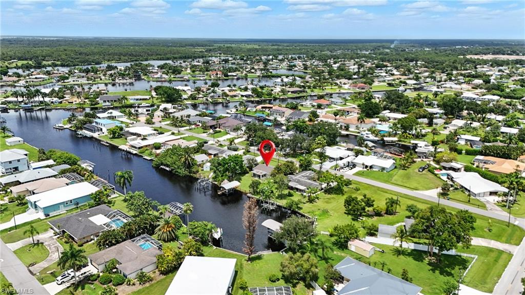 FORT MYERS SHORES - Residential