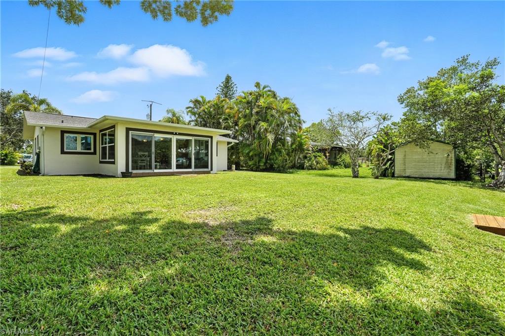 FORT MYERS SHORES - Residential