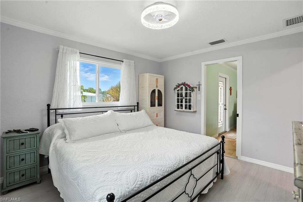 FORT MYERS SHORES - Residential