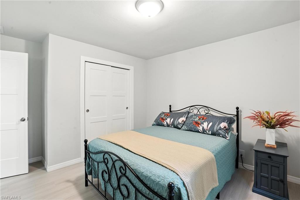 FORT MYERS SHORES - Residential
