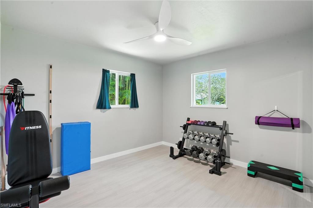 FORT MYERS SHORES - Residential