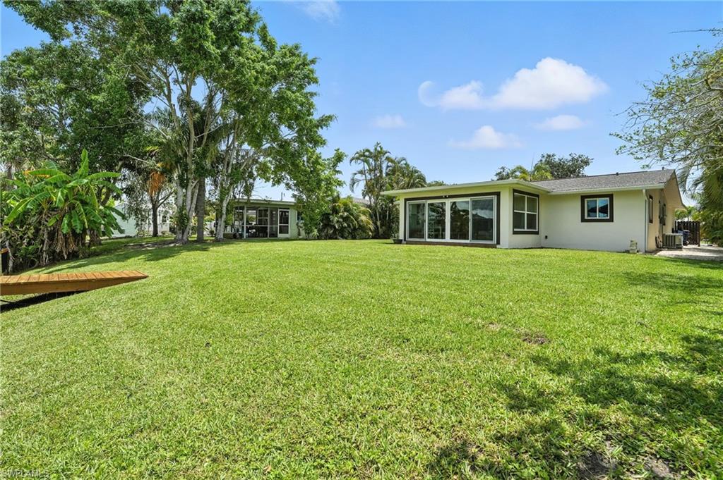 FORT MYERS SHORES - Residential