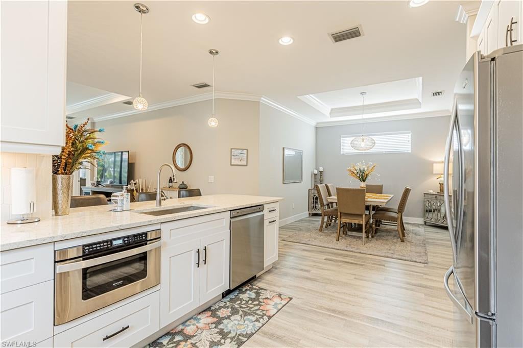 ESPLANADE AT HACIENDA LAKES - Residential