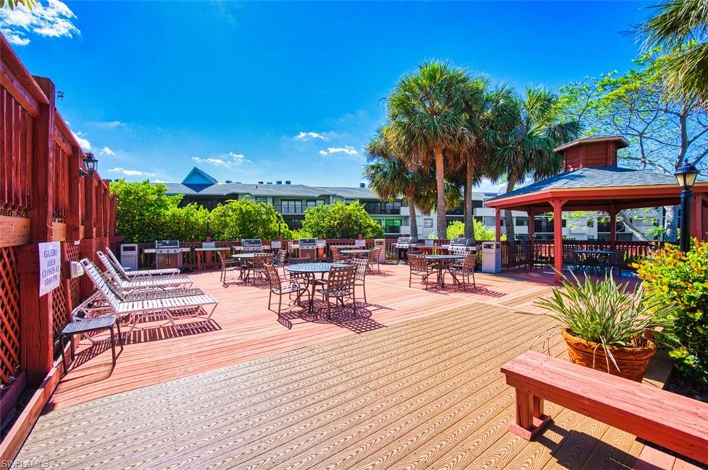 PARK SHORE RESORT - Residential