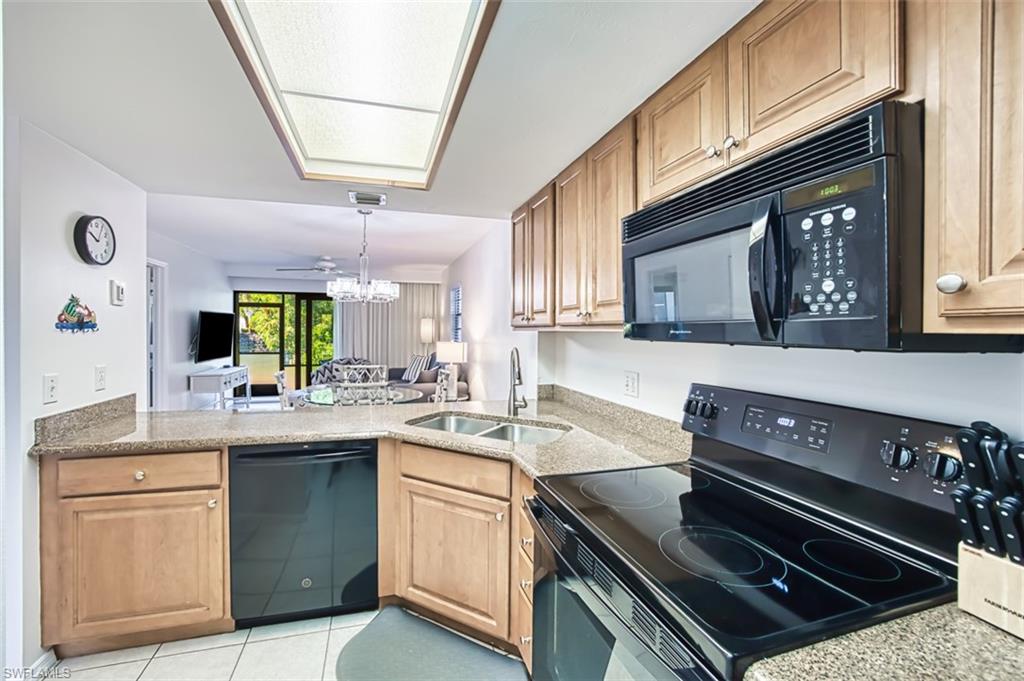 PARK SHORE RESORT - Residential