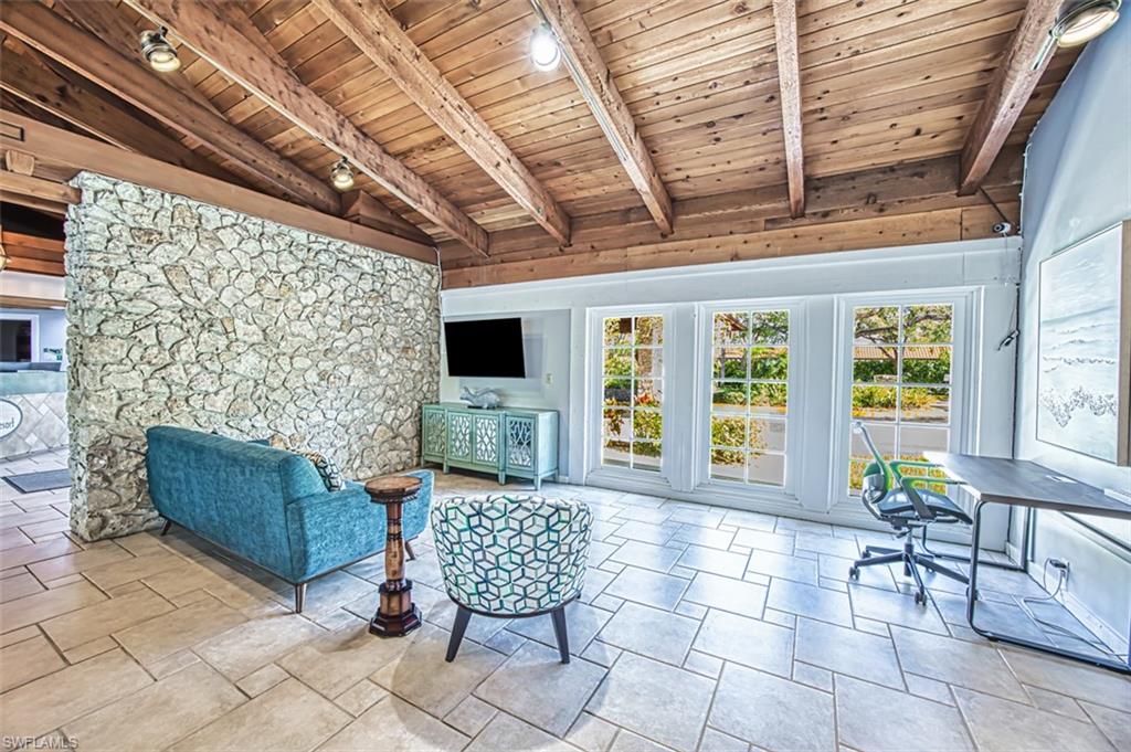 PARK SHORE RESORT - Residential