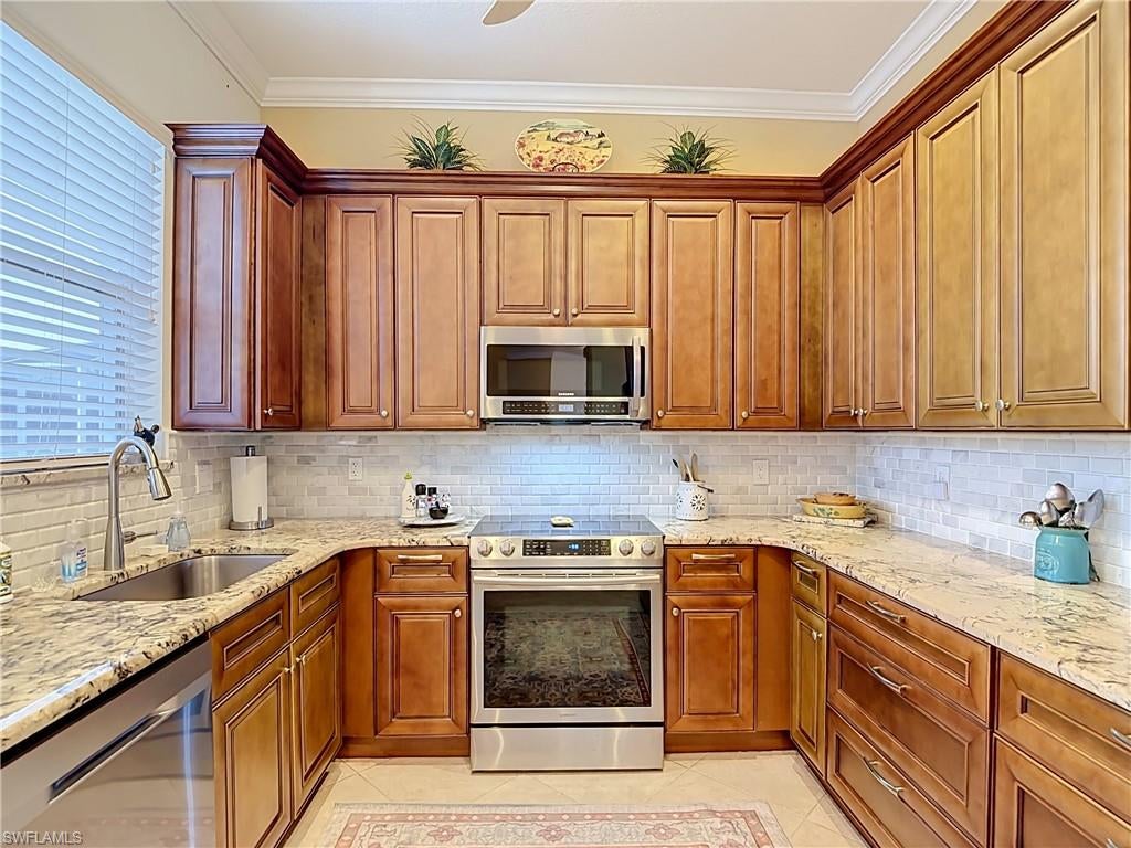 DEL VERA COUNTRY CLUB - Residential