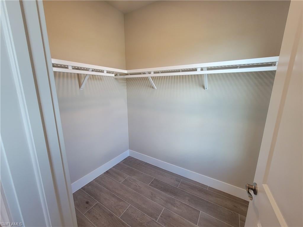 SUMMERCREST - Residential