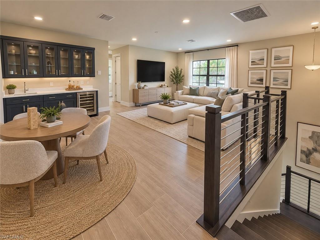 SUMMERCREST - Residential