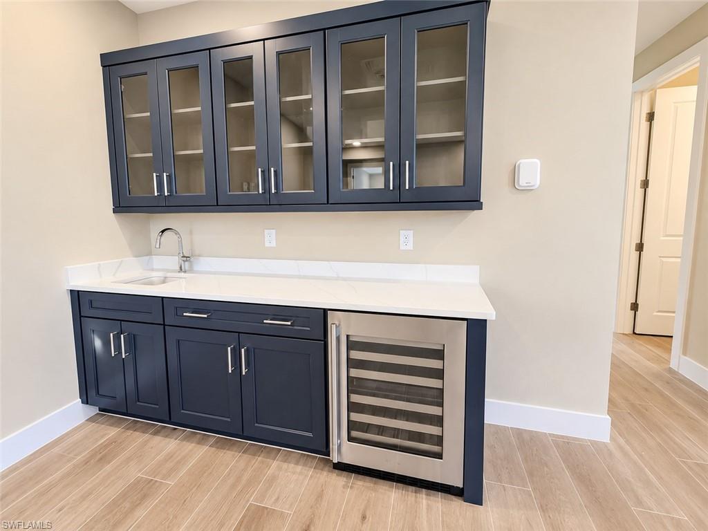 SUMMERCREST - Residential