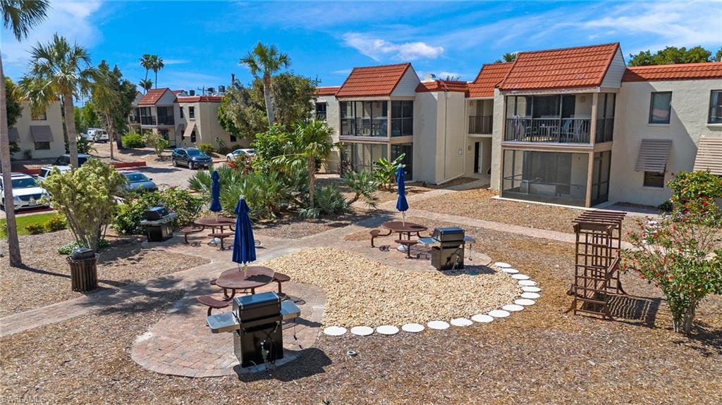 SANIBEL MOORINGS CONDO - Residential