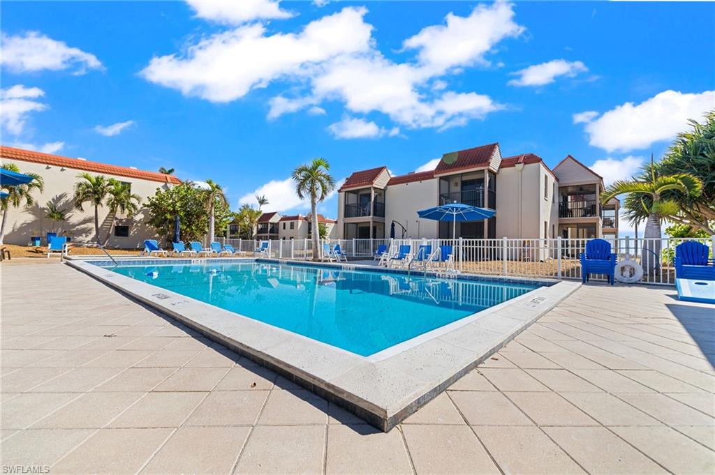 SANIBEL MOORINGS CONDO - Residential