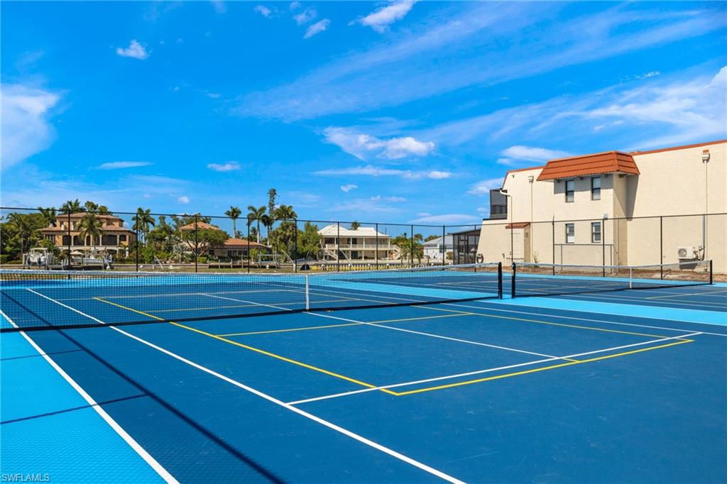SANIBEL MOORINGS CONDO - Residential