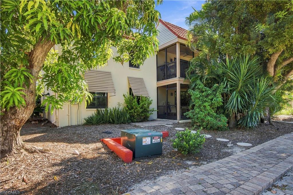 SANIBEL MOORINGS CONDO - Residential