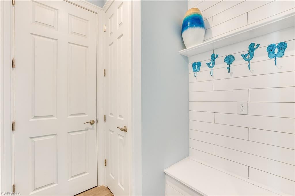 HALFMOON POINT - Residential Lease