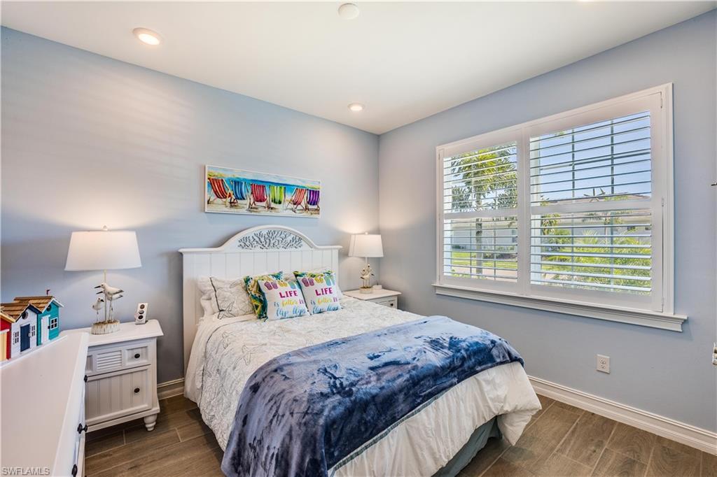 HALFMOON POINT - Residential Lease