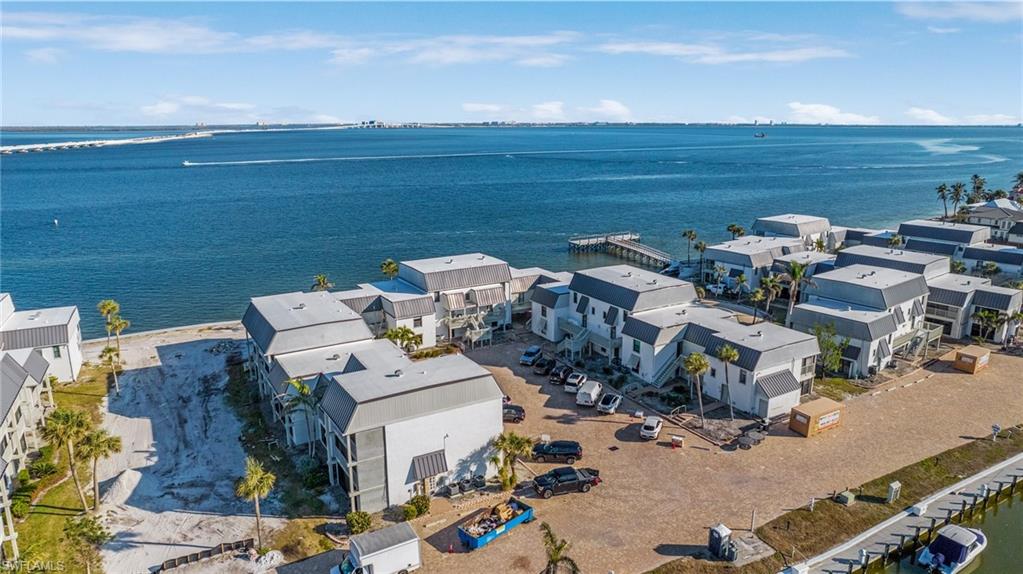 MARINER POINTE CONDO - Residential