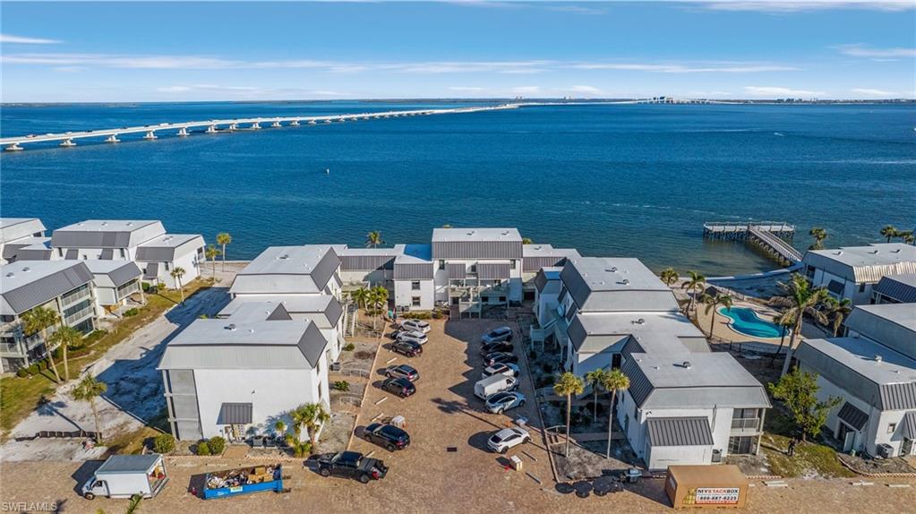 MARINER POINTE CONDO - Residential