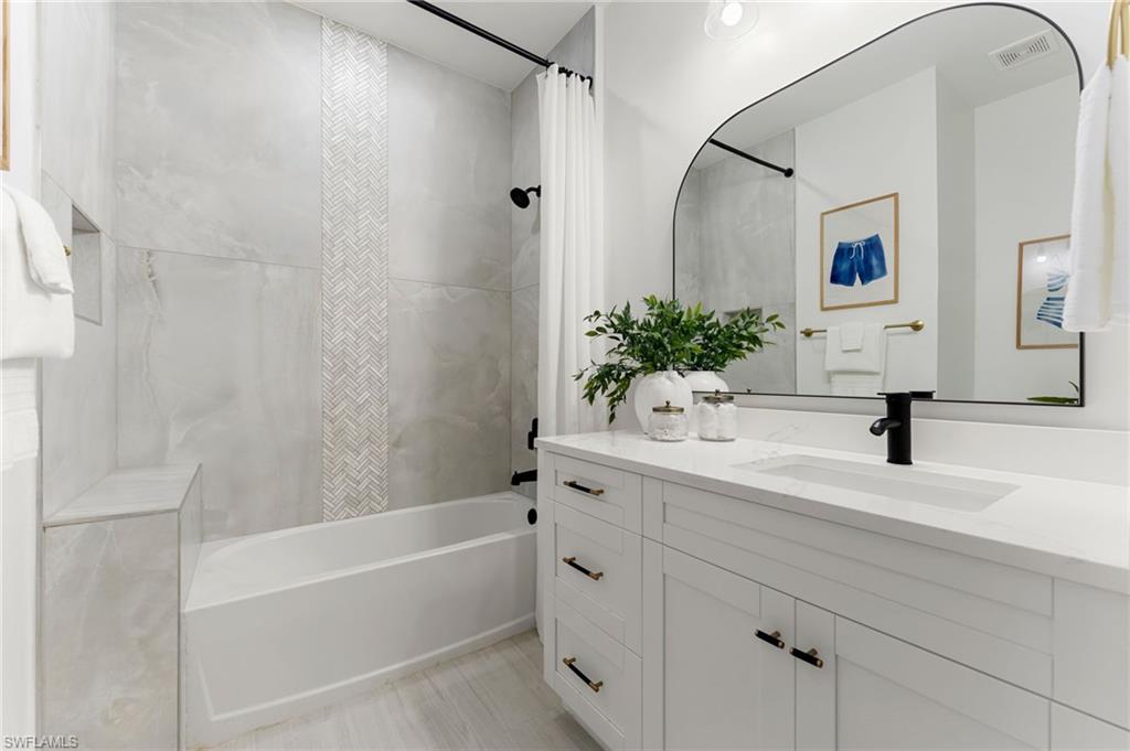 LITTLE HICKORY SHORES - Residential
