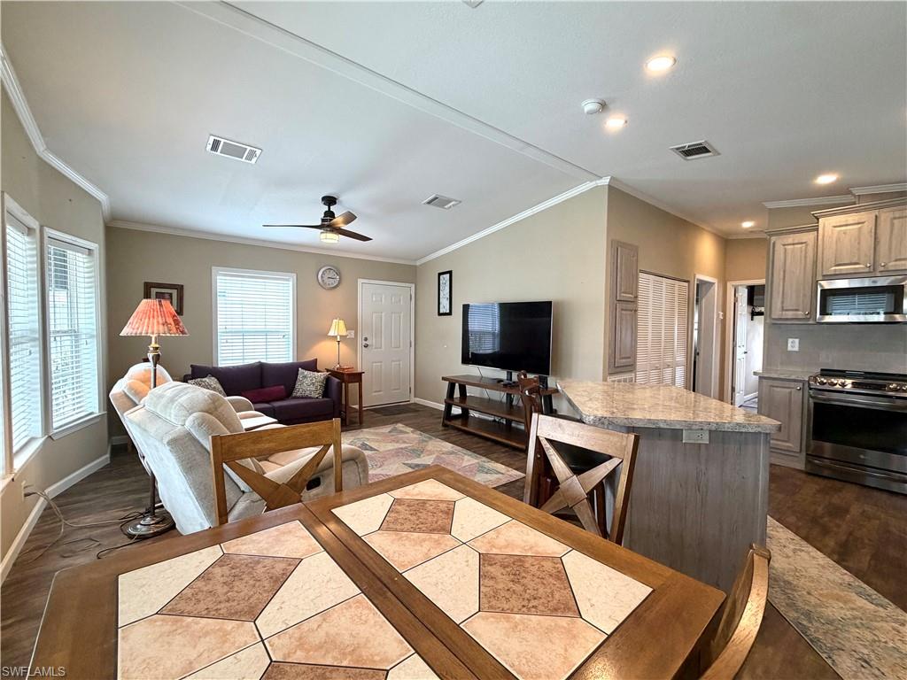 RIVERWOODS PLANTATION - Residential