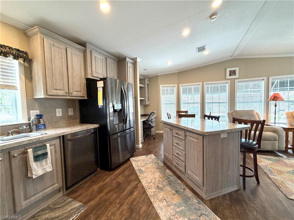 RIVERWOODS PLANTATION - Residential