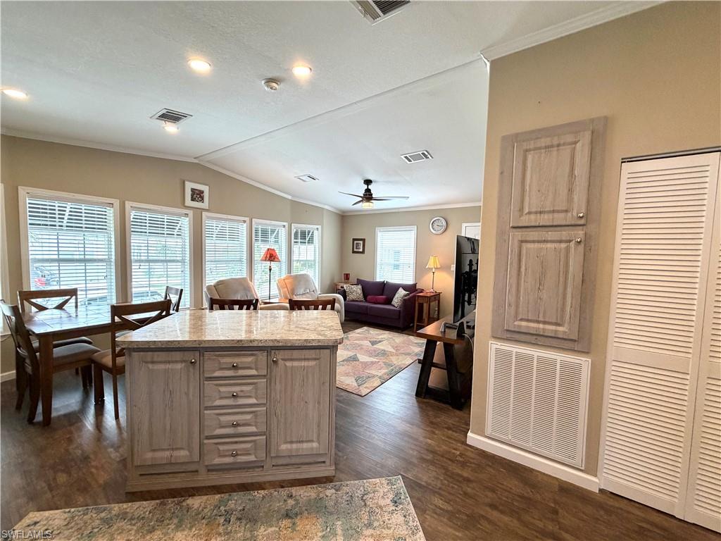 RIVERWOODS PLANTATION - Residential