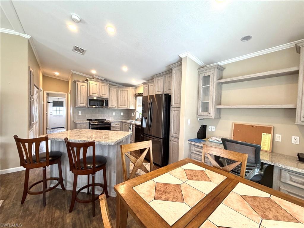 RIVERWOODS PLANTATION - Residential
