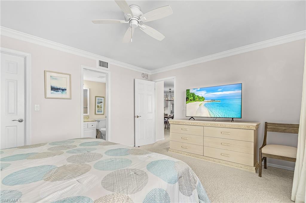 ROYAL PELICAN TOWNHOUSE - Residential