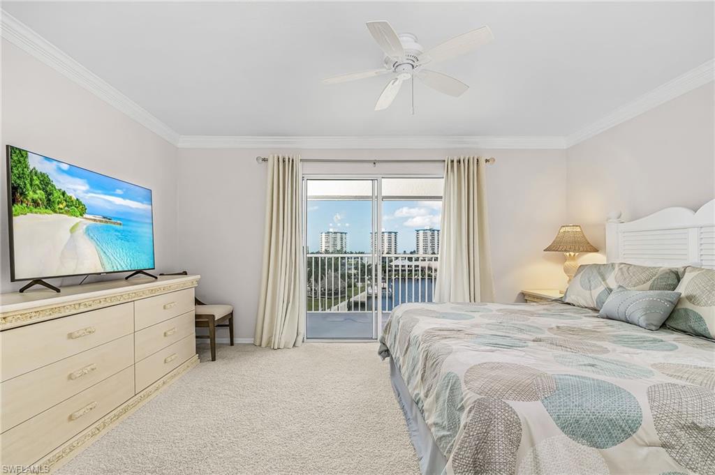 ROYAL PELICAN TOWNHOUSE - Residential
