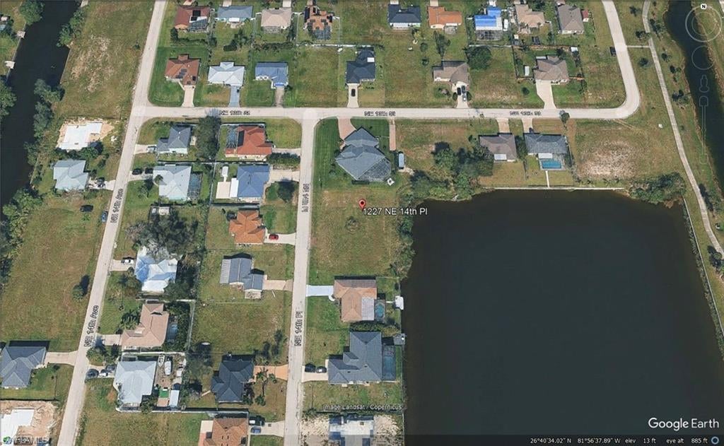 CAPE CORAL - Land
