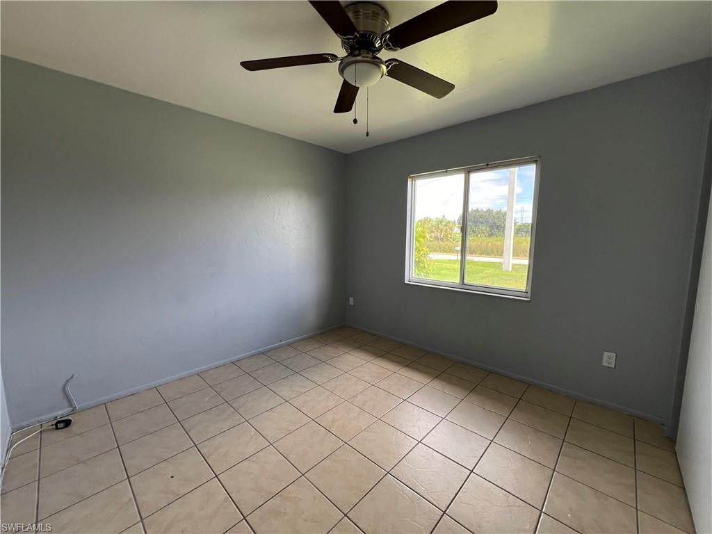 LEHIGH ESTATES - Residential Income