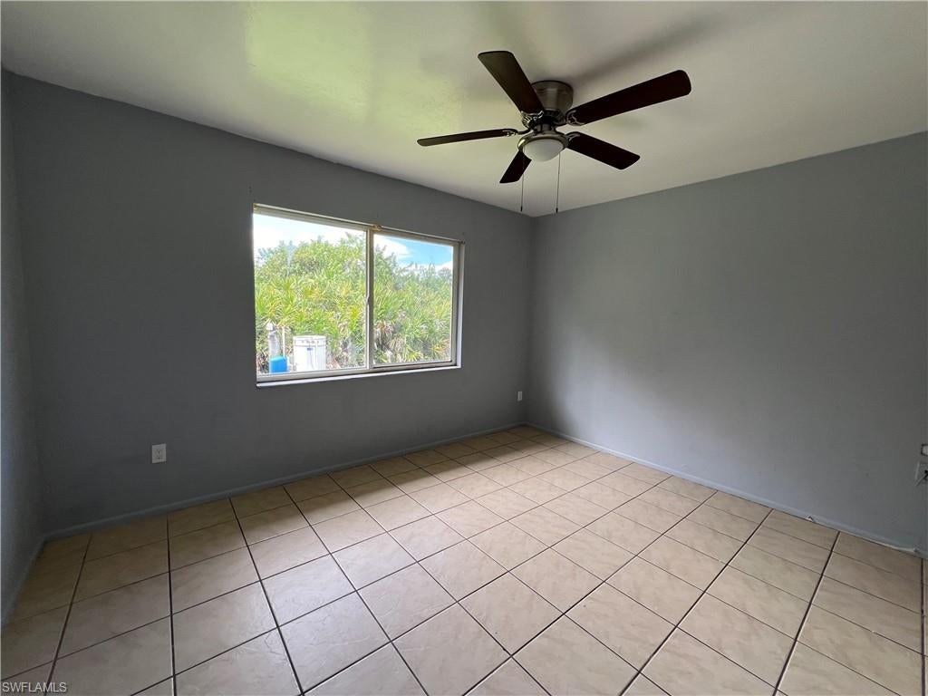 LEHIGH ESTATES - Residential Income