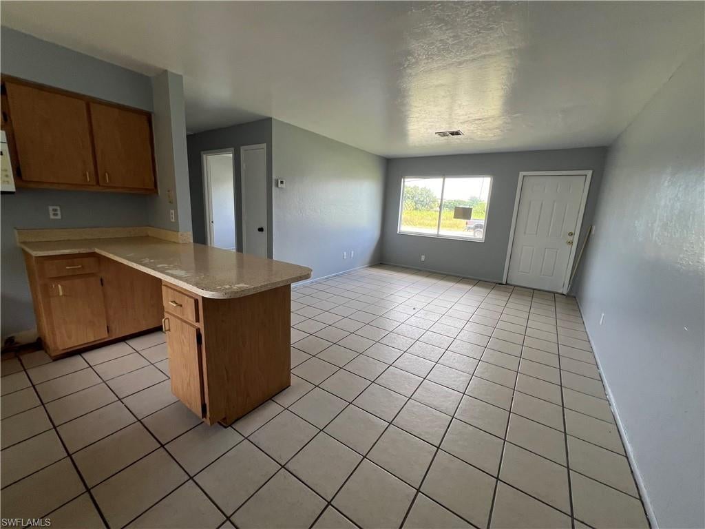 LEHIGH ESTATES - Residential Income