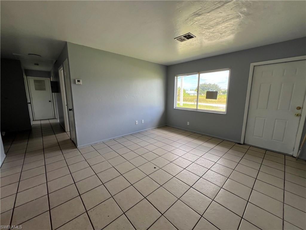LEHIGH ESTATES - Residential Income