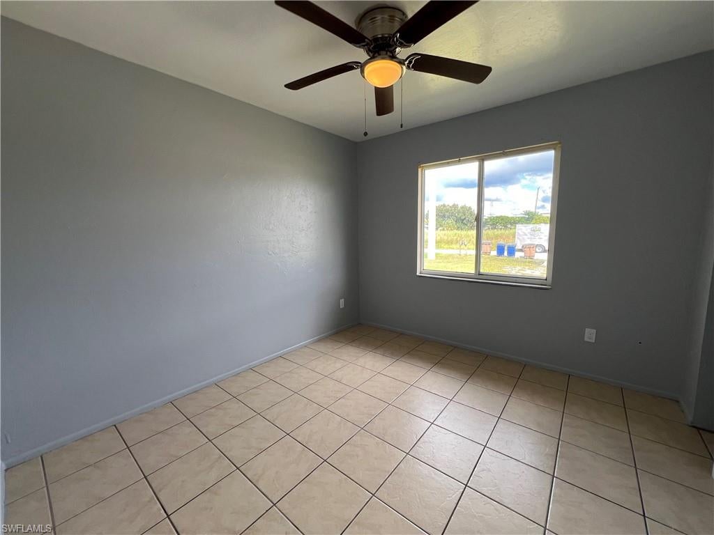 LEHIGH ESTATES - Residential Income