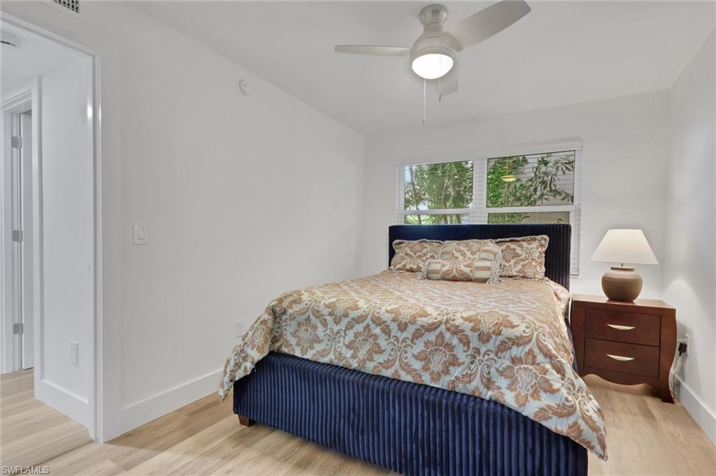 SEVEN LAKES - Residential