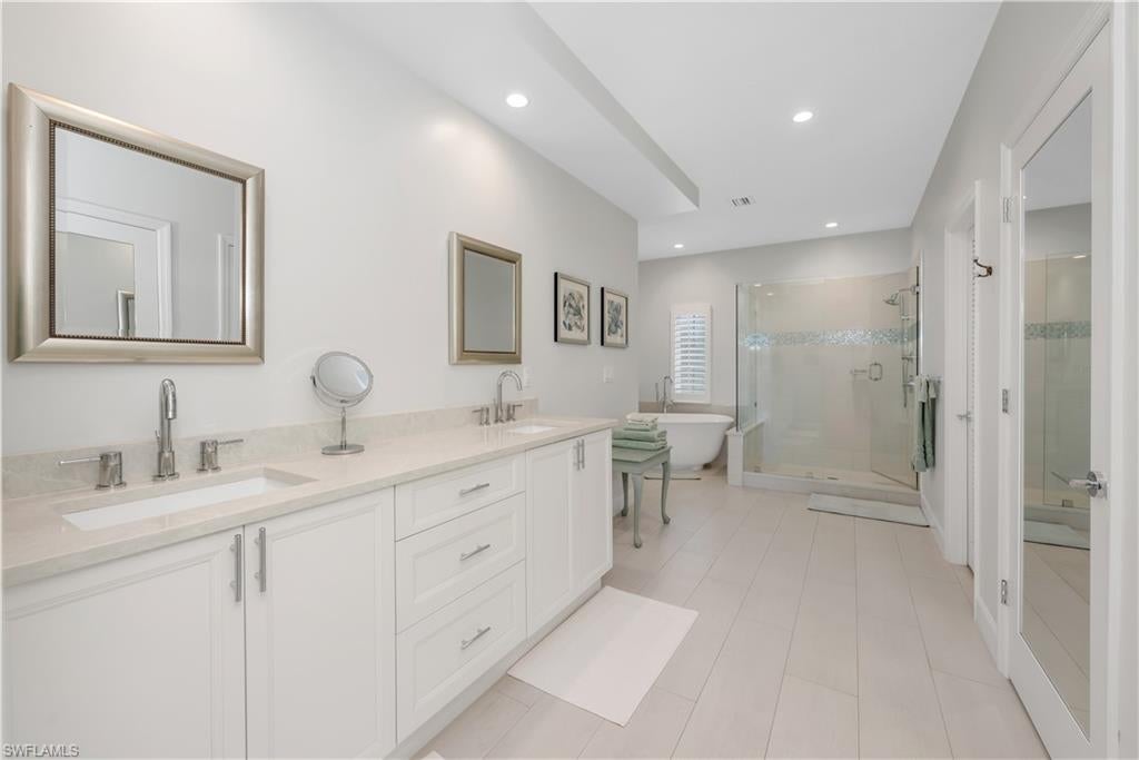 MAHOGANY RUN - Residential