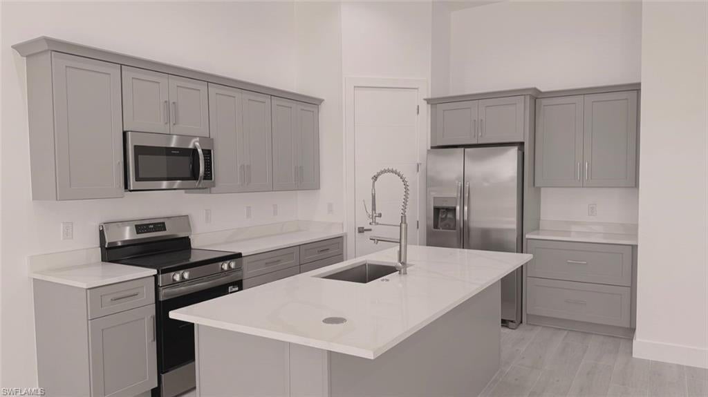 CAPE CORAL - Residential Income